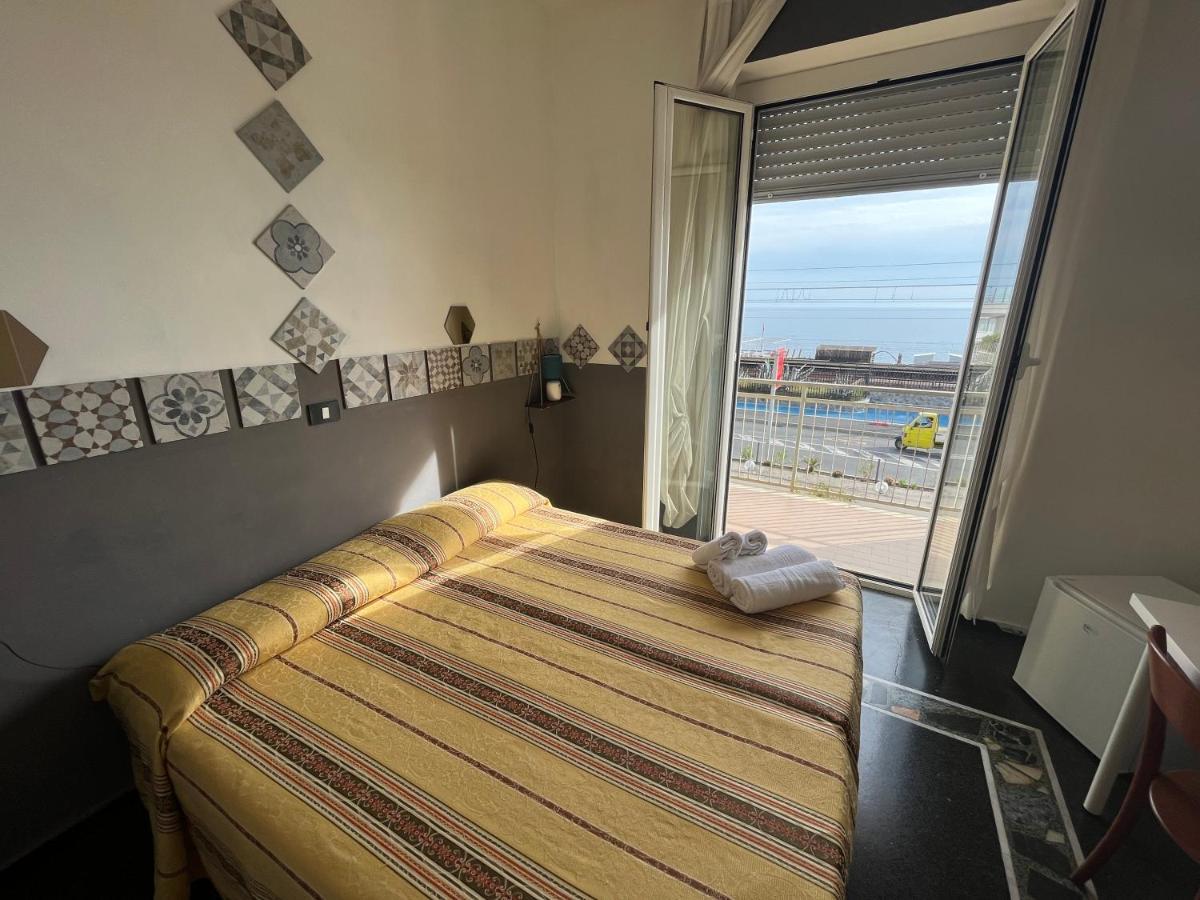 Piccolo Hotel Di Lavagna Extérieur photo